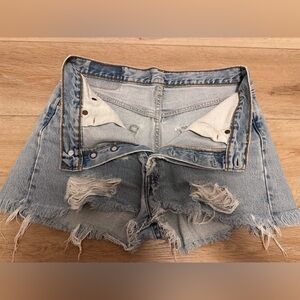 Levi's Classic Light Blue Jeans